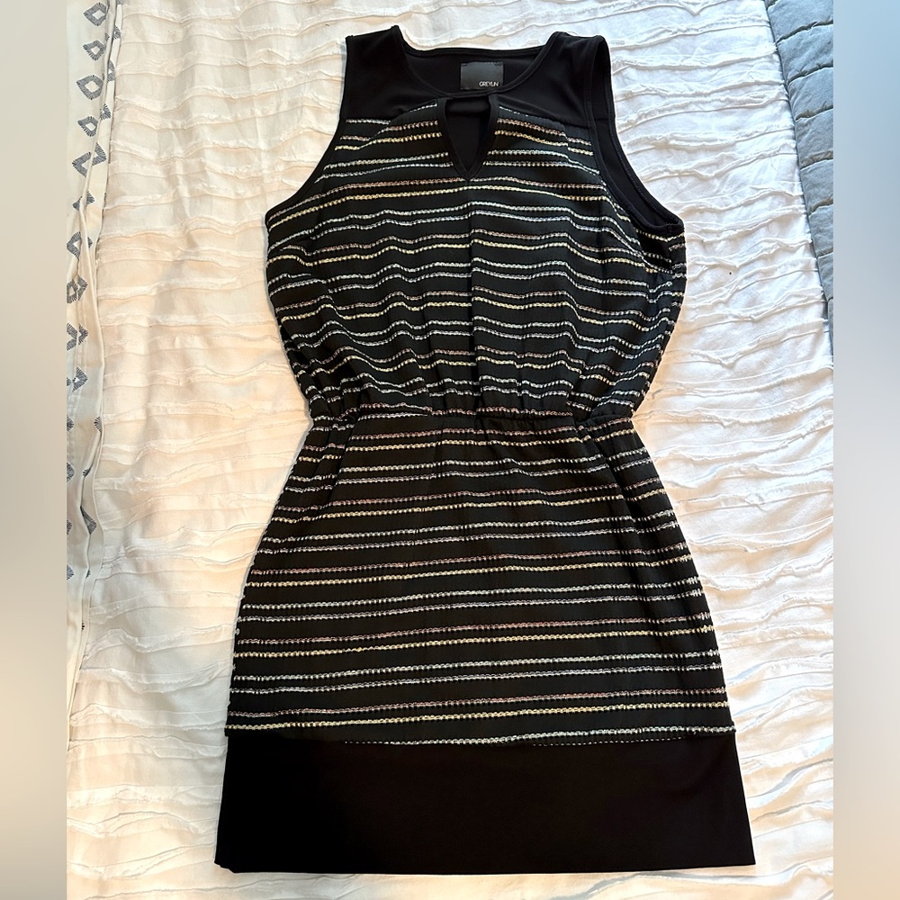 Greylin black with colorful details dress stretchy cinched waist